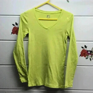 Women’s top size Small jcp
